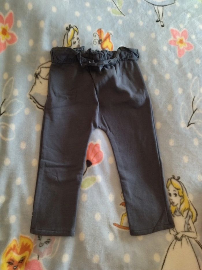 Pantalon Kiabi étoile 24 mois - photo numéro 4