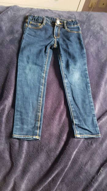 Jean slim zara 3/4 ans