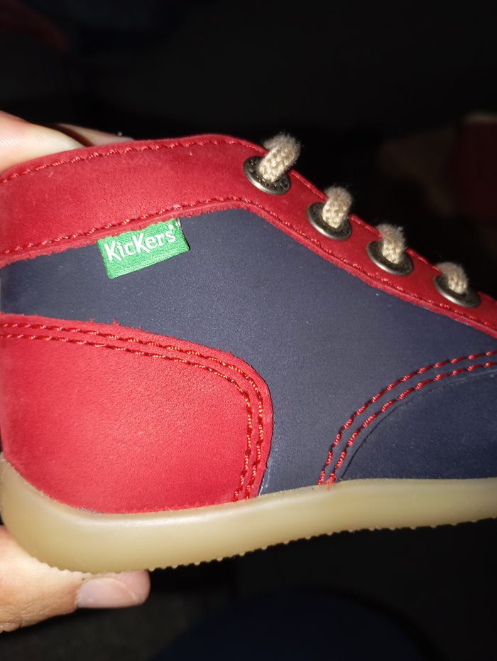Kickers neuves mixte en taille 23 - photo numéro 4
