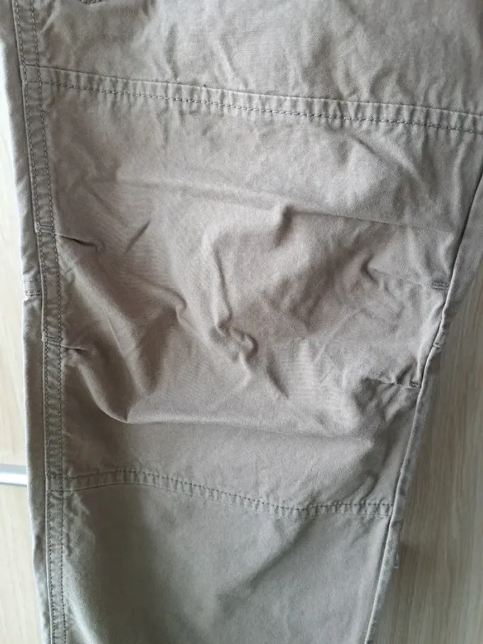 Quechua : pantalon cargo beige (44) - photo numéro 4