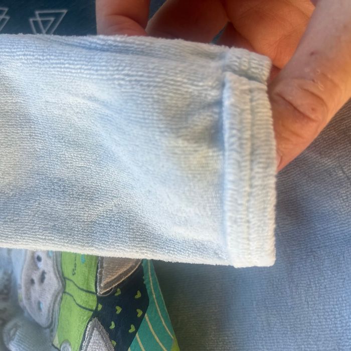 Lot de 6 pyjamas 1 mois en bon état - photo numéro 8