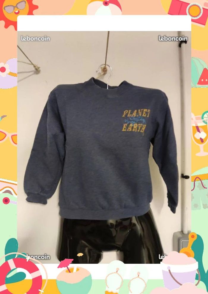 Sweat  col rond bleu planet earth 12 ans