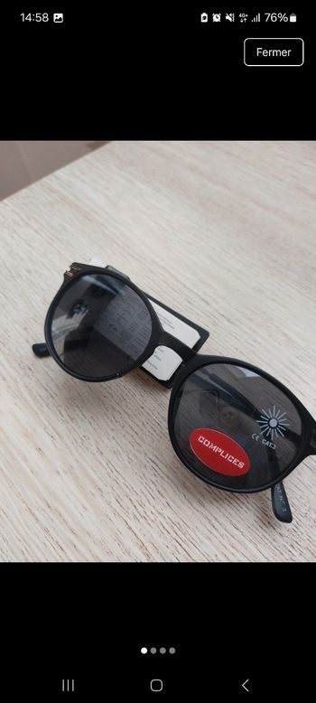 Lunette de soleil neuf complices