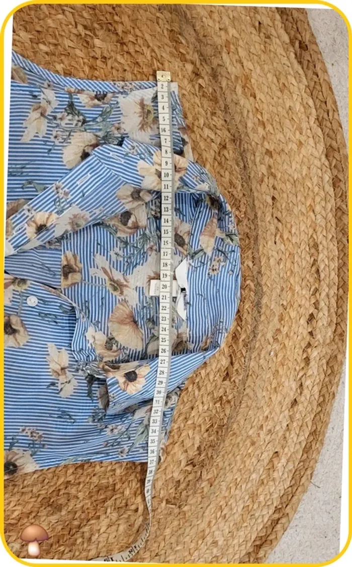 Chemisier sans manches fleuri H&M - Taille 38 - Bleu clair - Très bon état - photo numéro 7