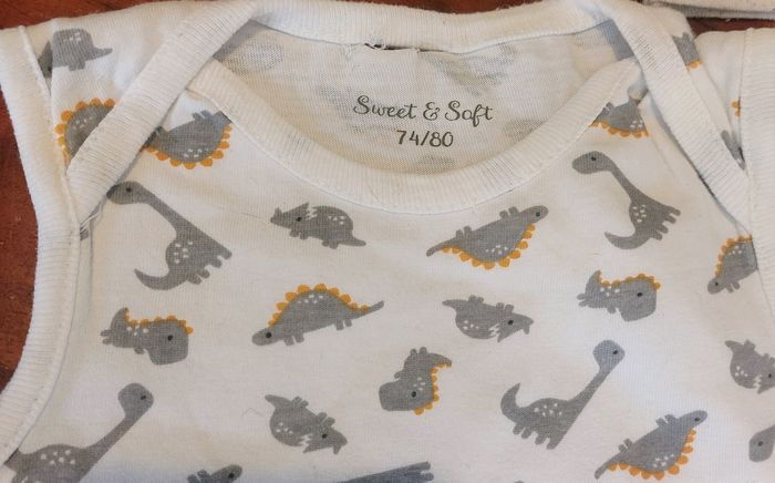 Lot de bodies 12 mois - photo numéro 5