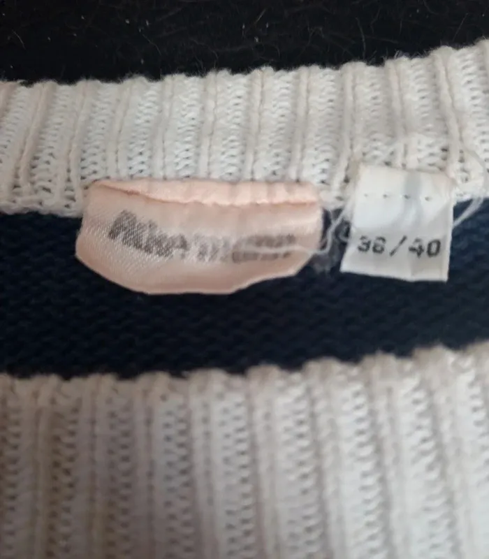 Pull bleu 4t blanc taille 38/40 - photo numéro 6
