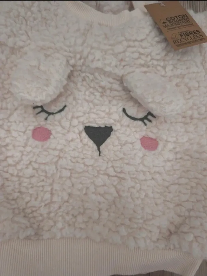 Pyjama deux pièces en fausse fourrure effet mouton - photo numéro 2