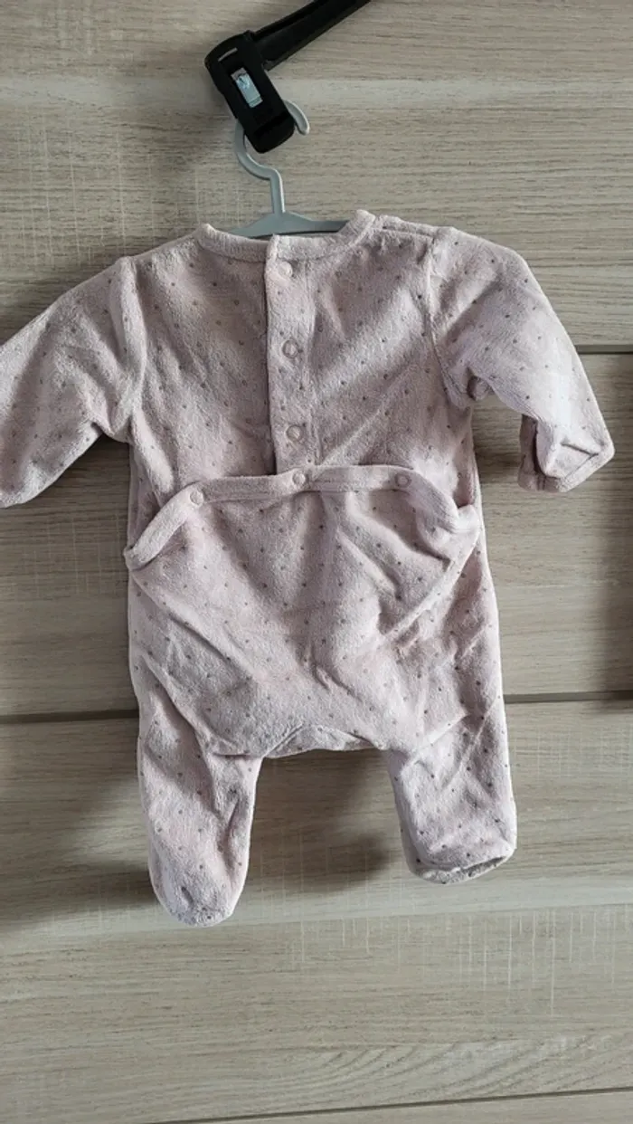 Pyjama - photo numéro 2