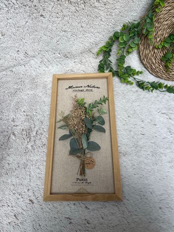 Cadre en bois et jute avec fleur artificiel - Maison du monde 