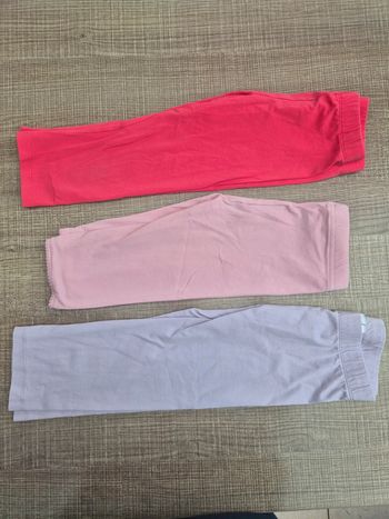 Lot leggings 3/4 en très bon état