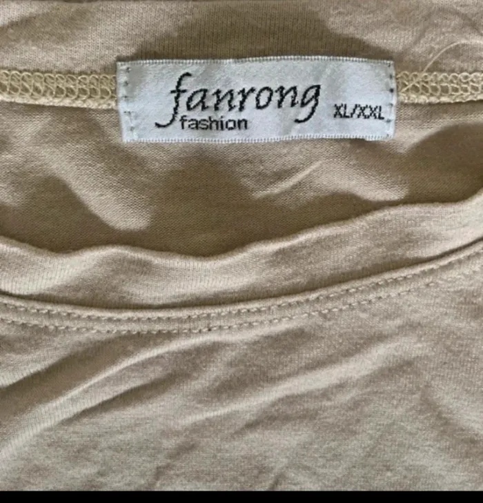 Tee shirt femme Xl / XXL en très bon état - photo numéro 2