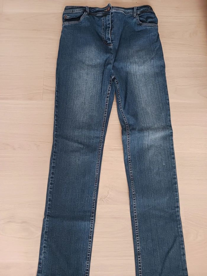 vends jean vertbaudet taille 38