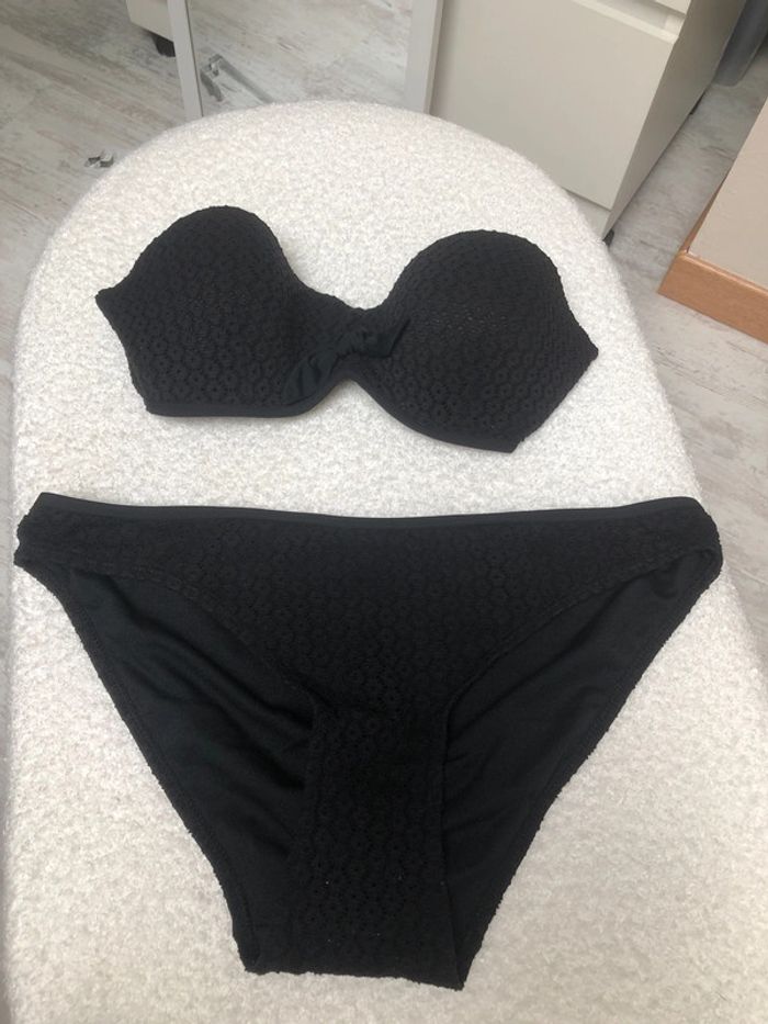 Maillot de bain, deux pièces noires camaïeu, taille 36