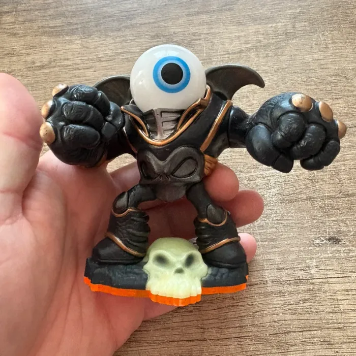 Figurine skylanders eye brawl giants - photo numéro 2