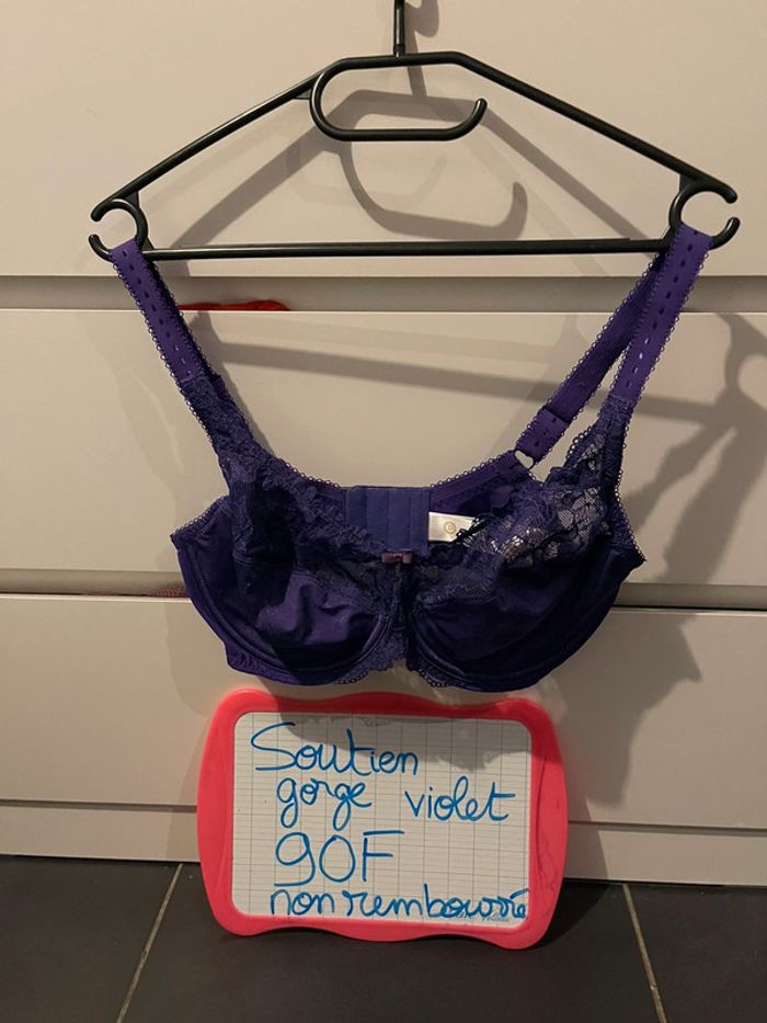 Soutien gorge neuf 90F - photo numéro 2