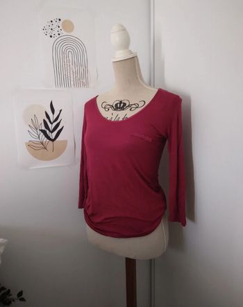 -50% jusqu'à ce soir 🌸Haut etam rouge manches ¾ a 2€🌸