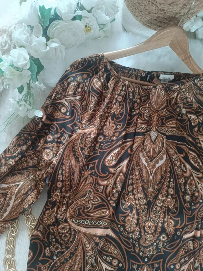 Jolie haut H&M taille 44 - photo numéro 2