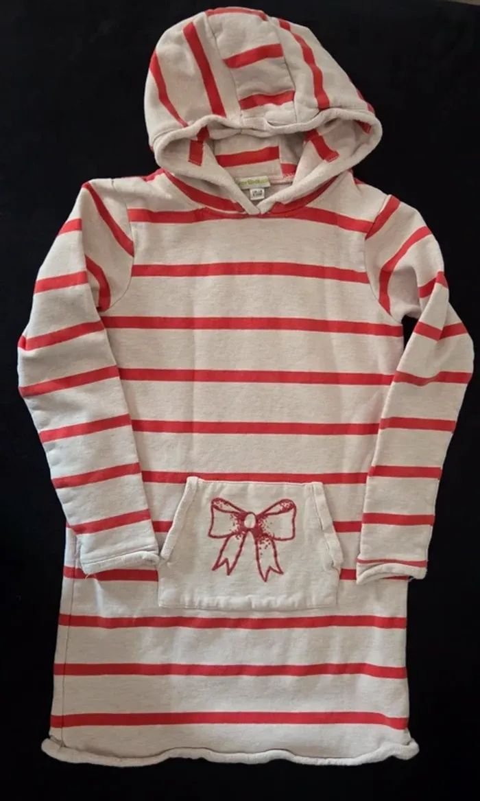 Robe pulls T.8 ans