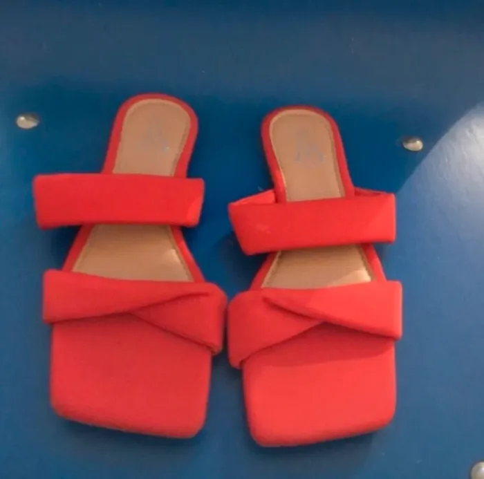 Claquettes cink-me été rouge ouverte taille 37 - photo numéro 2