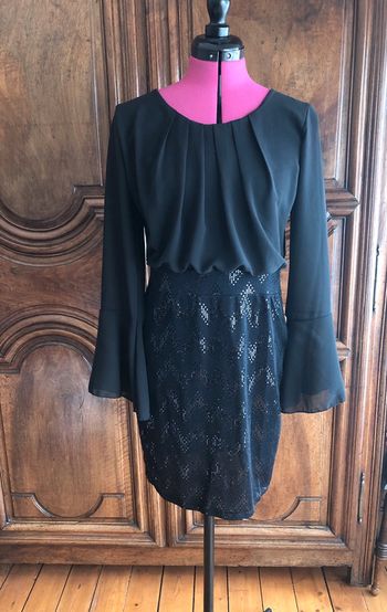 Robe noire