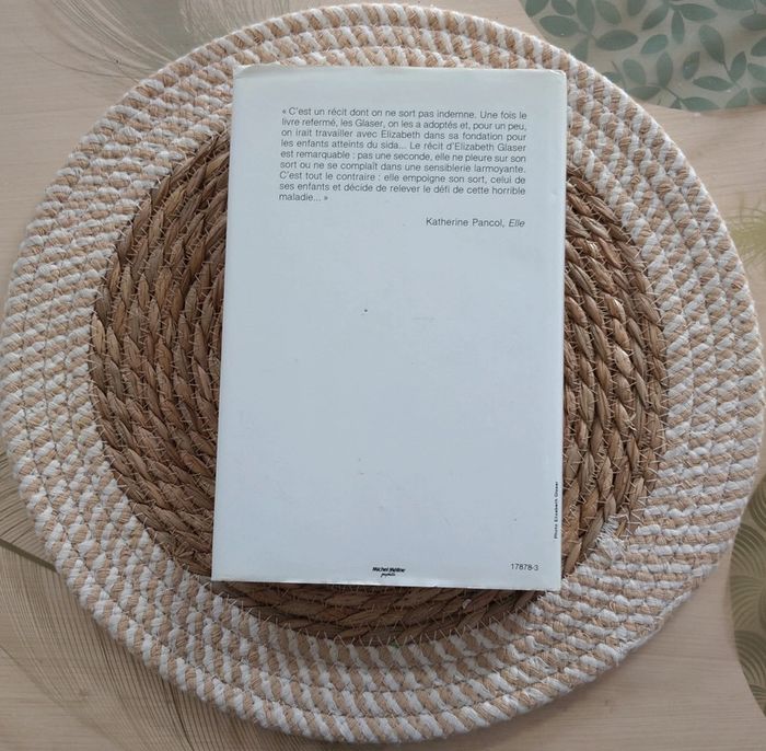 Livre En l'absence des anges - photo numéro 2