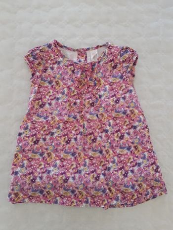 Belle petite robe à fleurs taille 24 mois