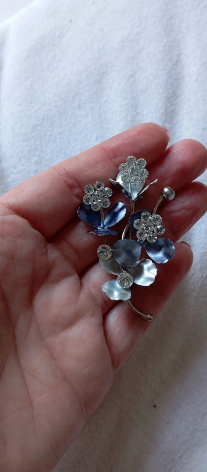 Jolie broche fleur - photo numéro 4