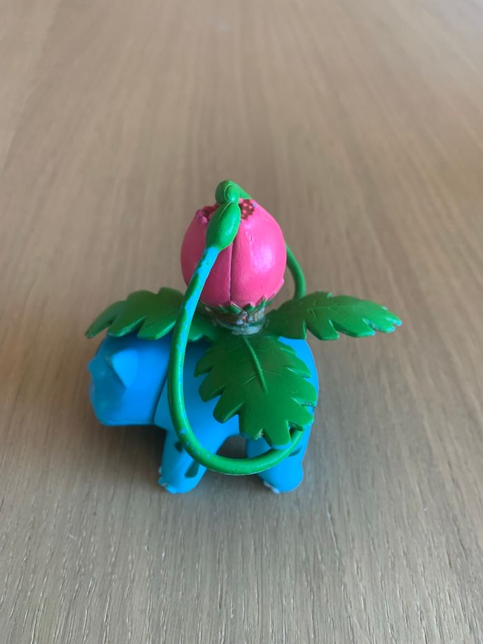 Figurine Pokémon Ivysaur 2015 - photo numéro 3