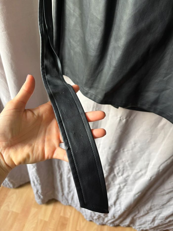 Robe chemise en effet cuir avec ceinture - photo numéro 8