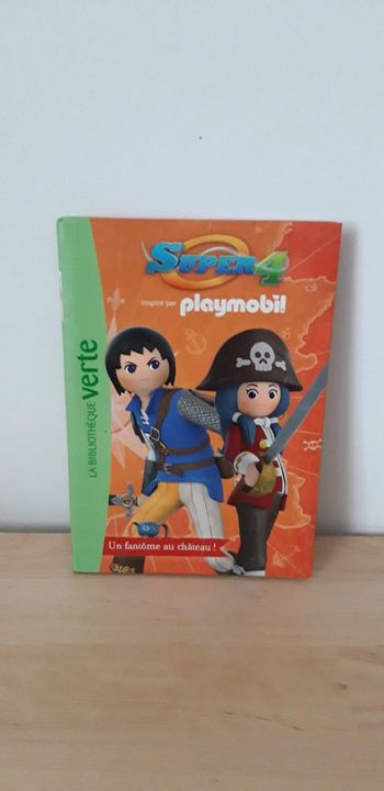 Super 4 Playmobil