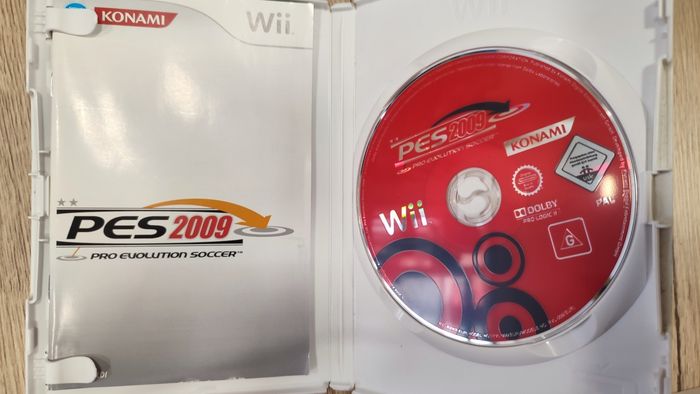PES 2009 wii - photo numéro 2