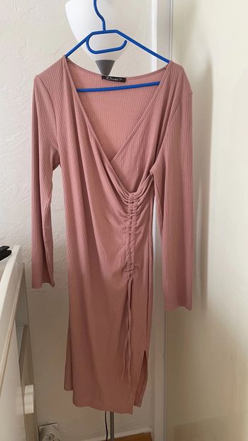 Robe près du corps