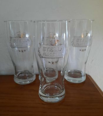 Lot 4 vertes stella Artois 