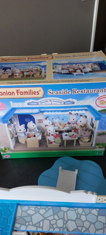 Le restaurant de bord de mer sylvanian families