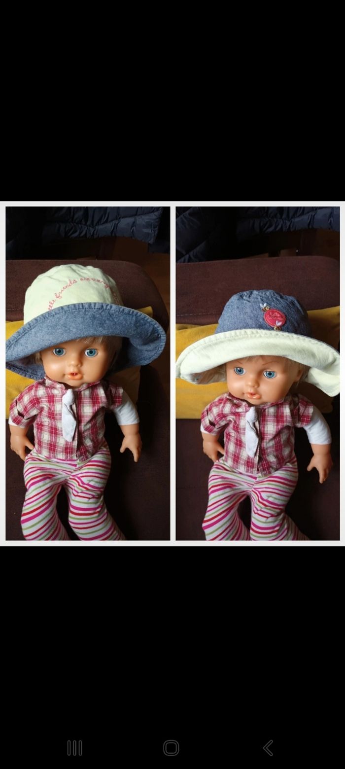 Chapeau réversible taille 6 12 mois