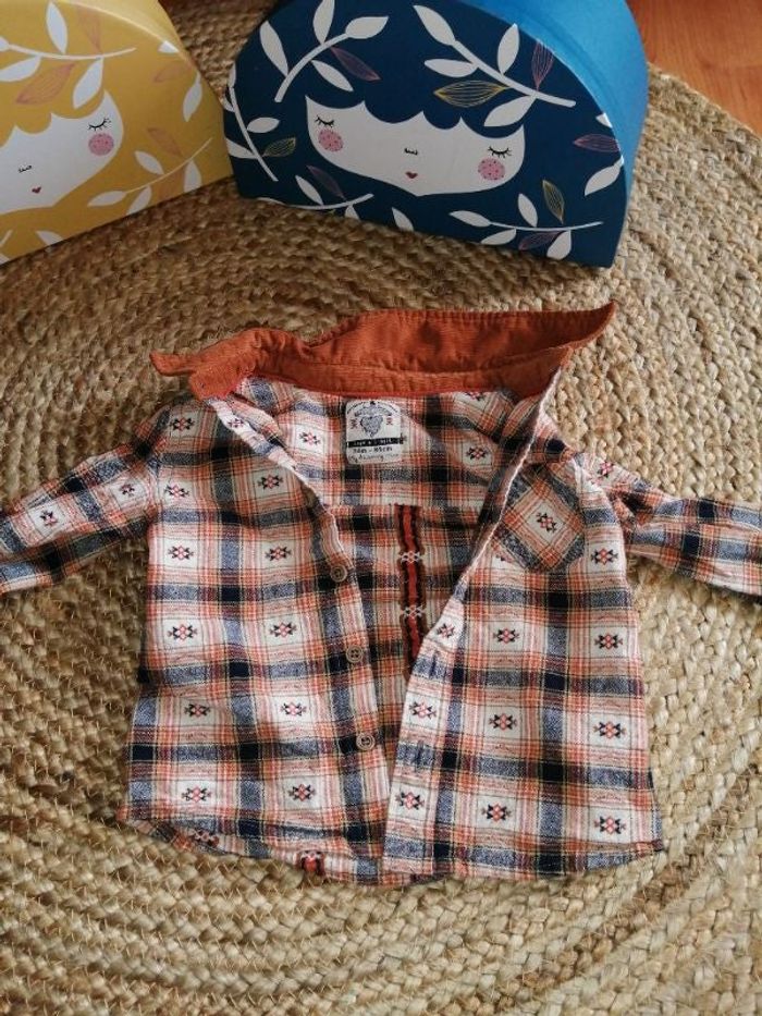 Chemise tape a l oeil