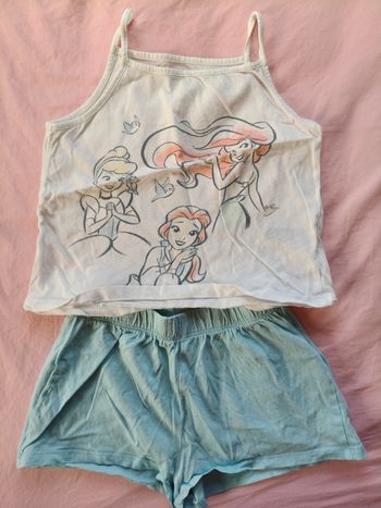 Pijama court été fille Carrefour Disney blanc bleu ciel Princesses 5-6 ans