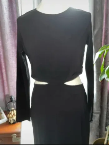 Original Robe noir ouvertures à la ceinture, taille M, Neuf - H&M