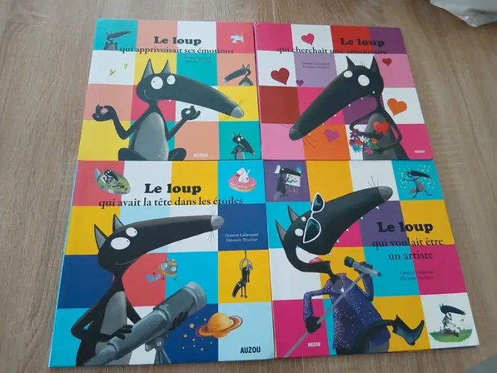Lot de 4 livres le loup