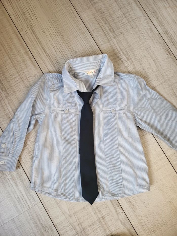 Chemise avec cravate garçon 4 ans kid kanaï peu portée