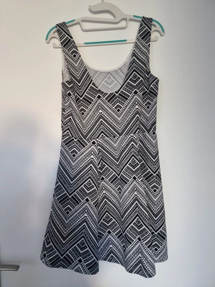 Robe à motifs géométriques - H&M - photo numéro 2