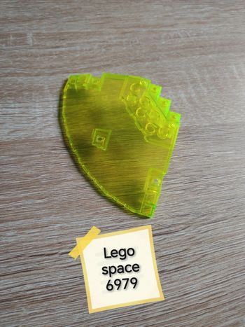 Lego space pièce jaune vaisseau 6979