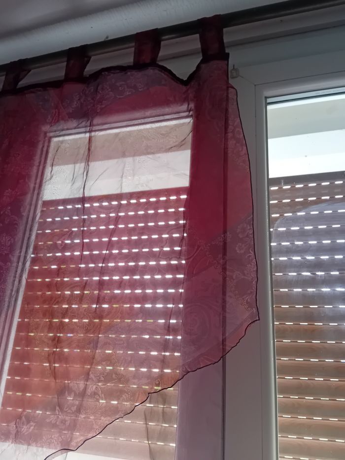 Rideau voilage prune avec perle déco - photo numéro 4