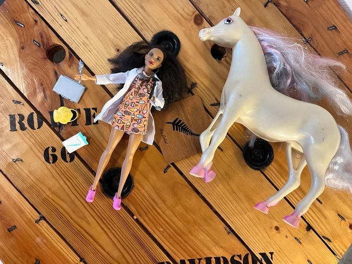 Barbie veterinaire - photo numéro 7
