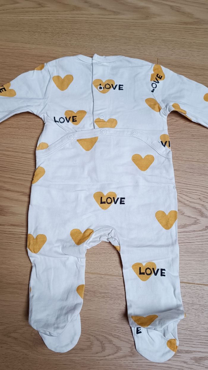 Lot 2 pyjamas 3 mois - photo numéro 5