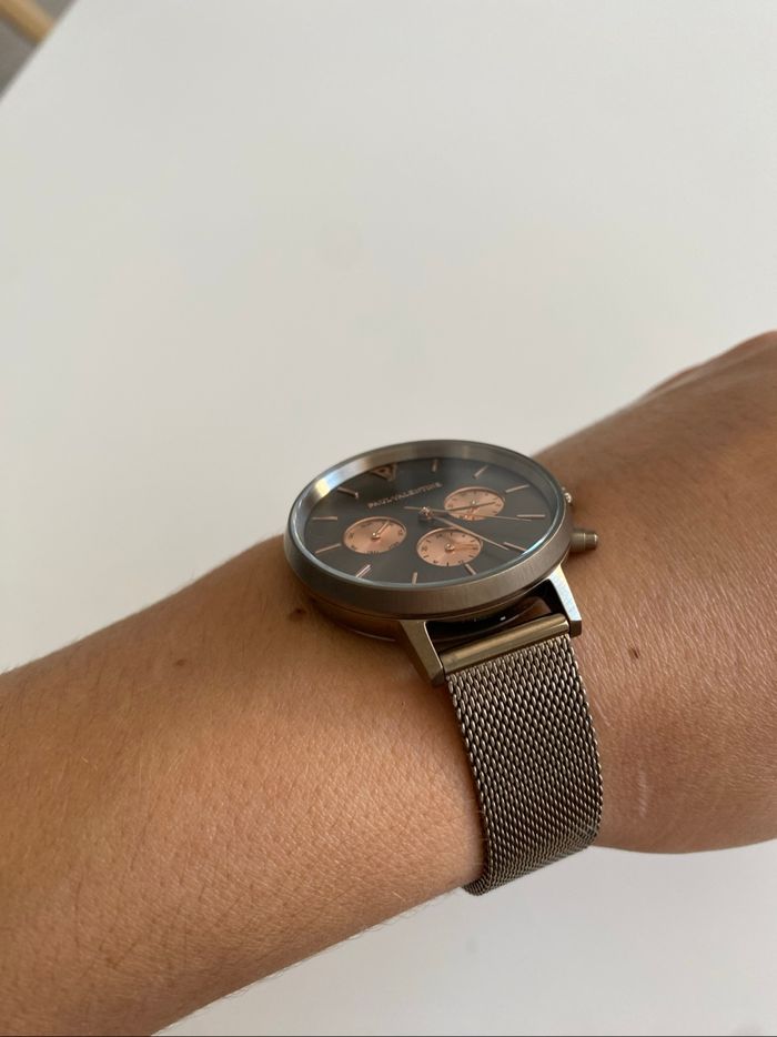 Montre - photo numéro 2