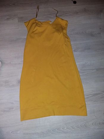 Robe jaune
