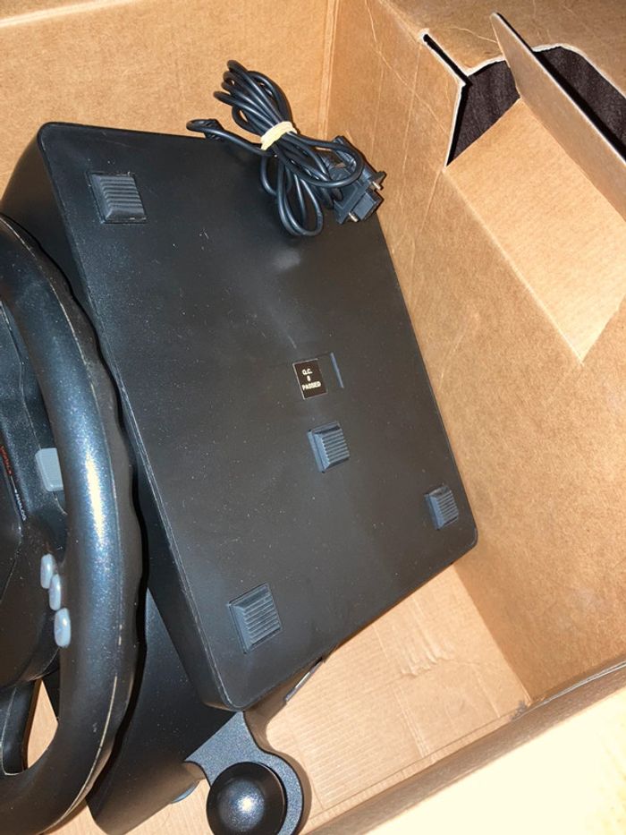 Volant Pédalier Mad Catz PS1 SLEH-0005 PlayStation - photo numéro 12