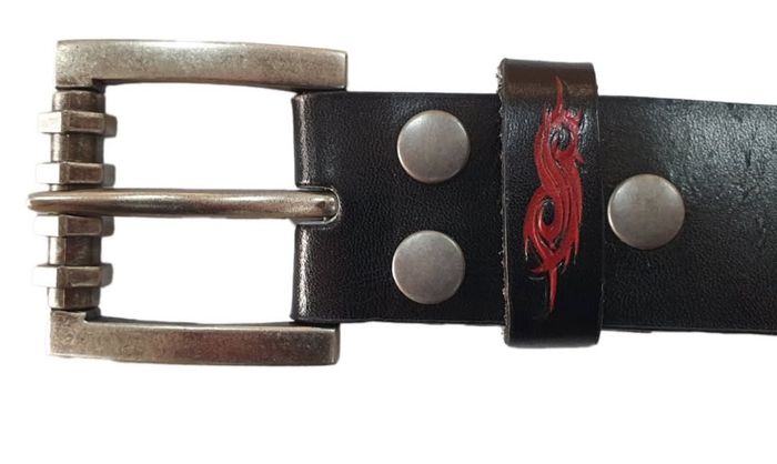 Ceinture officielle Slipknot noire et rouge - photo numéro 2