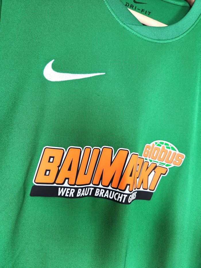 Maillot Nike Vert Manches Courtes - Taille S - Floqué Globus Baumarkt - photo numéro 2
